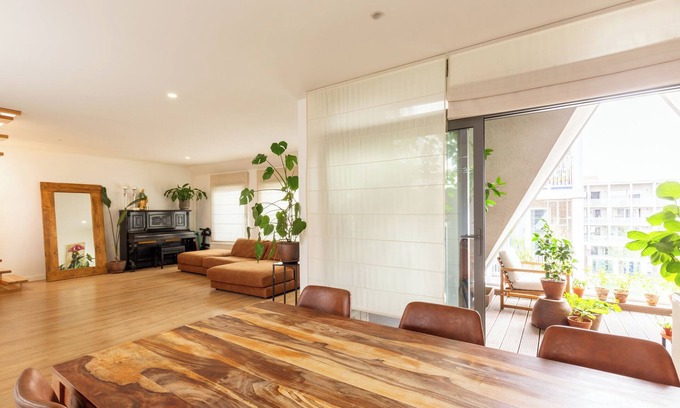 Schipperskwartier Apartamento | Penthouse Duplex w/Elevator, Terrace, Office & Piano near Eilandje & Center