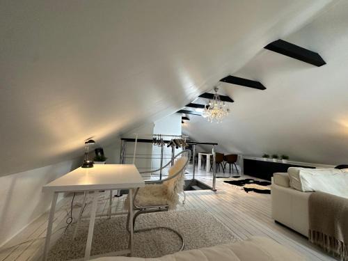 Orgryte-Harlanda Apartamento | Penthouse for Workers & Familys Near SKF
