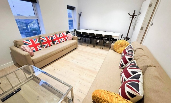 Kensal Green Apartamento | Penthouse in Central London – Stylish, Spacious Apartment.