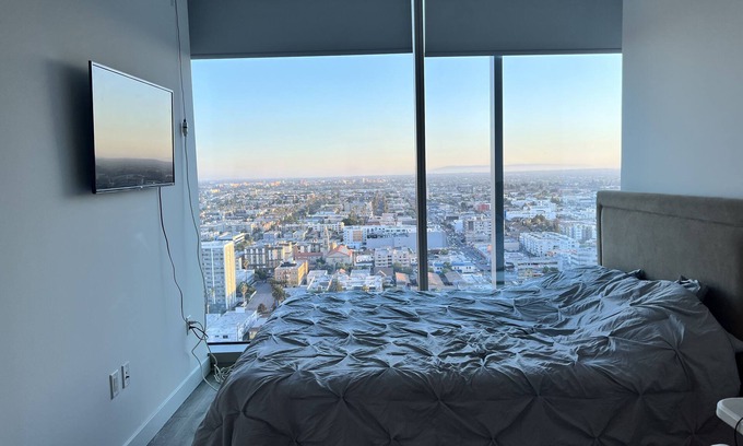 Wilshire Center Apartamento | Penthouse Luxury Apartment Near downtown LA