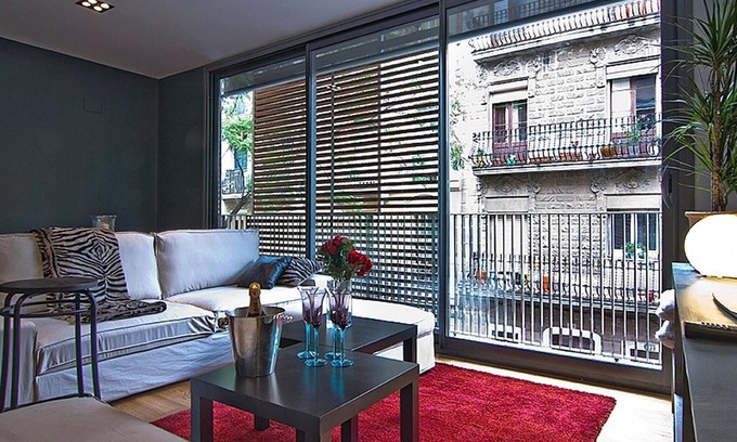 la Vila de Gracia Apartamento | Ático cerca de Diagonal Piscina Terraza 2 hab 6 pax- WiFi gratis