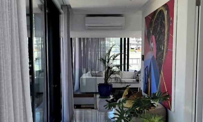Sea Point Promenade Villa | Penthouse Villa in Bantry Bay, Cape Town.