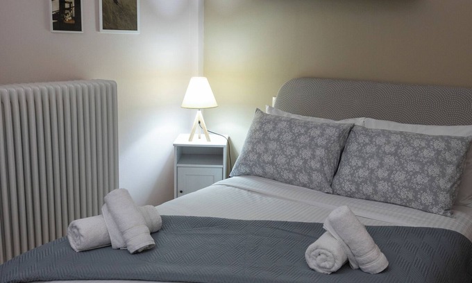 Agios Panteleimonas Apartamento | Penthouse with Acropolis view in Attiki metro station