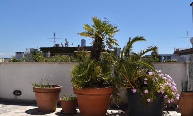 Quartiere XXXIV Lido di Ostia Levante Apartamento | Ático con terraza panorámica en Ostia