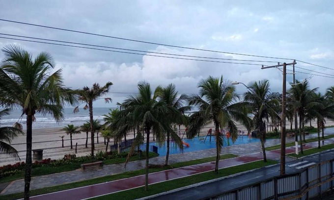 Vila Balnearia Apartamento | Cover with pool and "foot in the sand" 2 garages, 3 bedrooms, 3 bathrooms