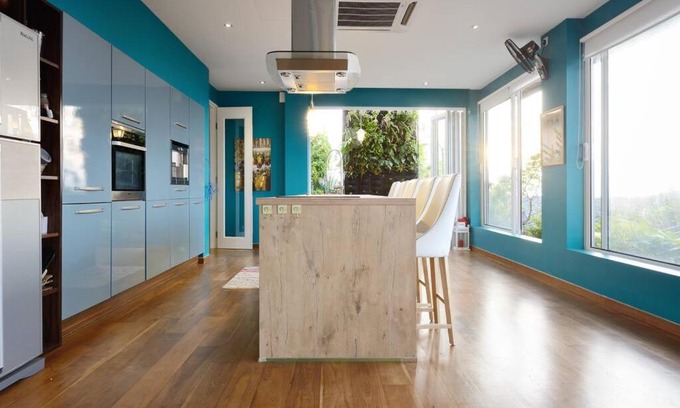 Central District Apartamento | Penthouse with Roof Top Garden