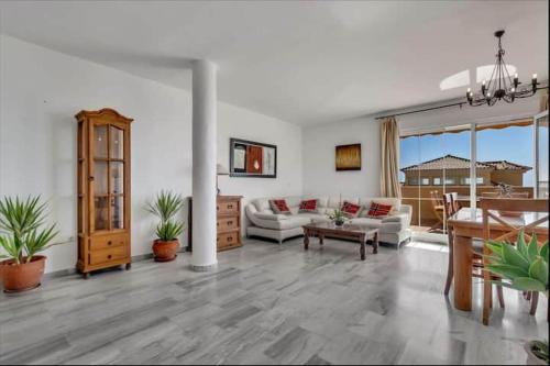 Cabopino Apartamento | penthouse with sea views