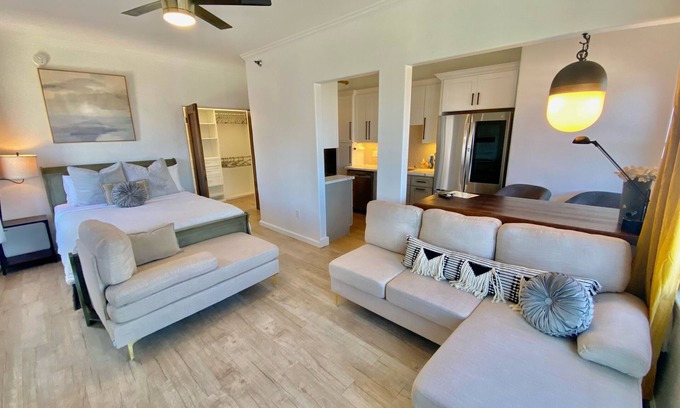 Fort MacArthur Casa | Penthouse with Unobstructed Views!