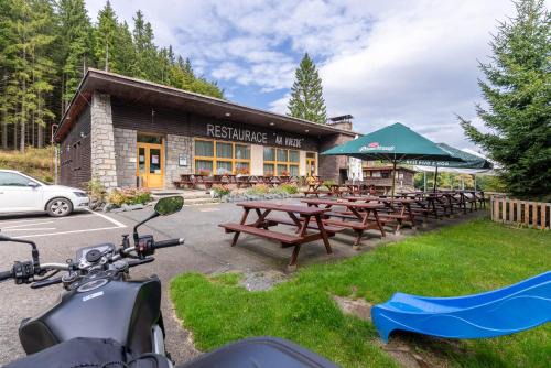 Mala Moravka Casa | Penzion a restaurace Na Hvězdě