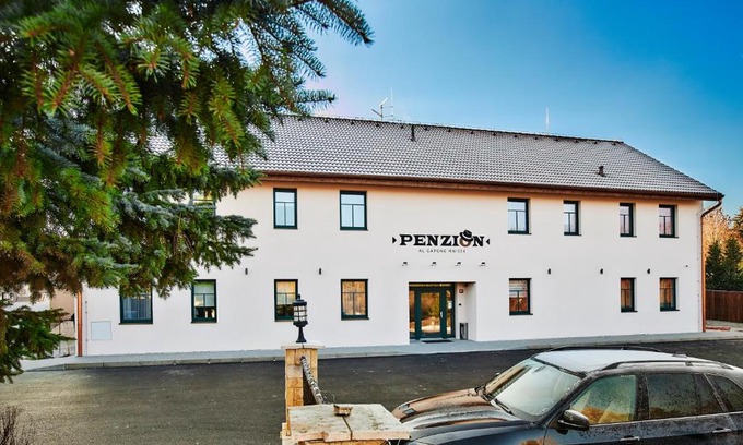 Mnisek pod Brdy Casa | Penzion Al Capone Mníšek