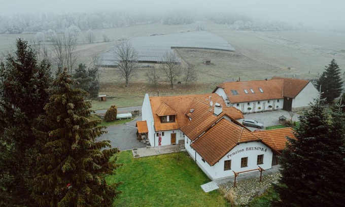 Mochtin Casa | Penzion Brusinka
