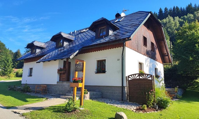 Petrikov Casa | Penzion Eliška