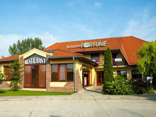 Dunajska Streda Casa | Penzion Fortune