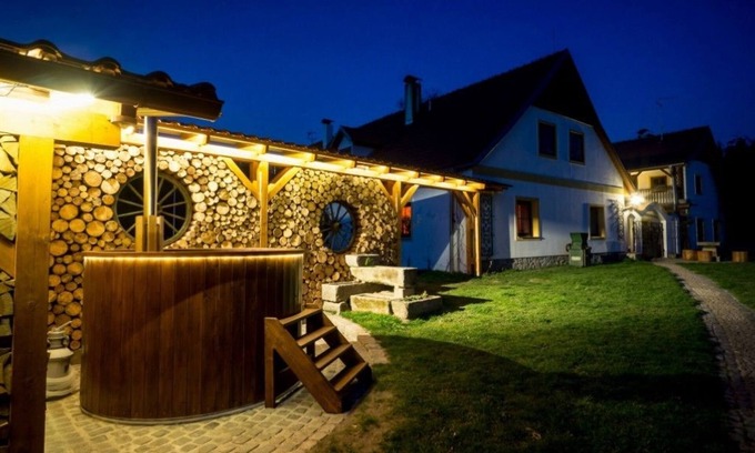 Nove Hrady Casa | Penzion Kamínek