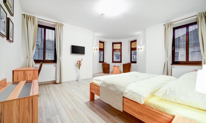 Brno Casa | Penzion Královská Cesta