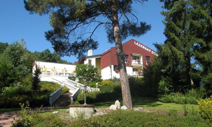 Buchlovice Casa | Penzion Lázeňský dům