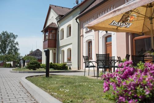 Hradec Kralove Casa | Penzion Nad Oborou
