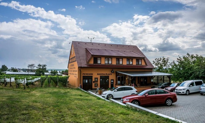Sakvice Casa | Penzion s restaurací na Furhaple