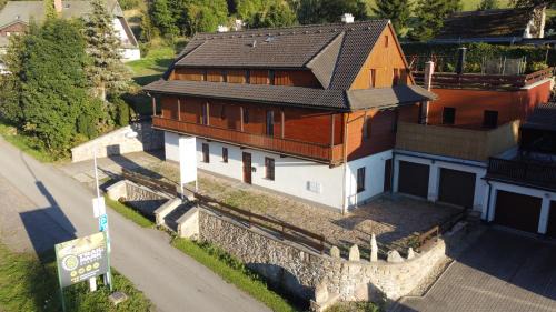 Cenkovice Casa | Penzion Skála