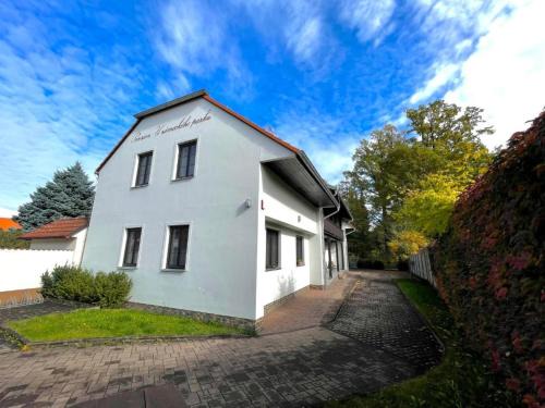 Trebon Casa | Penzion U zámeckého parku