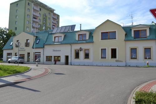 Lipnik nad Becvou Casa | Penzion U Zámecké Zahrady