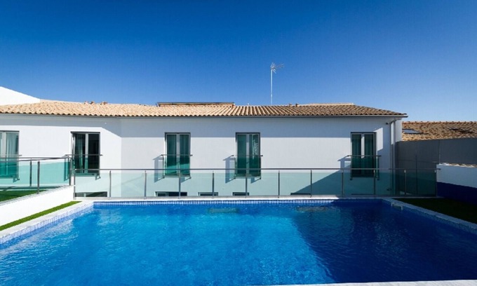Pera Apartamento | Peralux