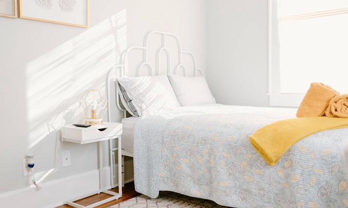 Eastside Casa | Perch 𓆱 BnB, 3/1 + yoga rm in Victorian Dist East