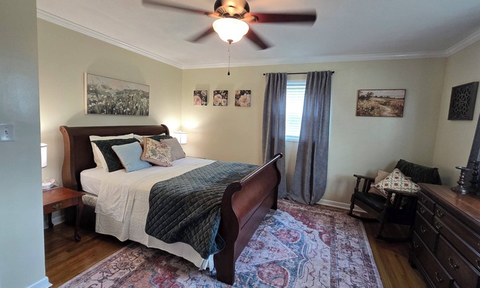 Pansey Casa | Conveniently near National Peanut festival fair grounds. Oct 31-Nov 9.