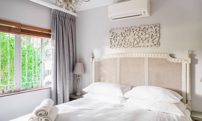 Stellenbosch Central Apartamento | Visite Winelands desde este apartamento de dos dormitorios en el centro de Stellenbosch