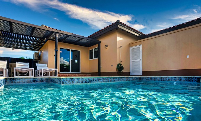 Washington Casa | Perfect Aruba Getaway Spot w/ Private Pool! GREAT LOCATION