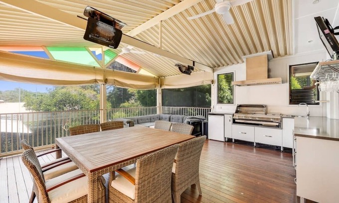 Rangeville Apartamento | Perfect CDB & Parkland Fringe!