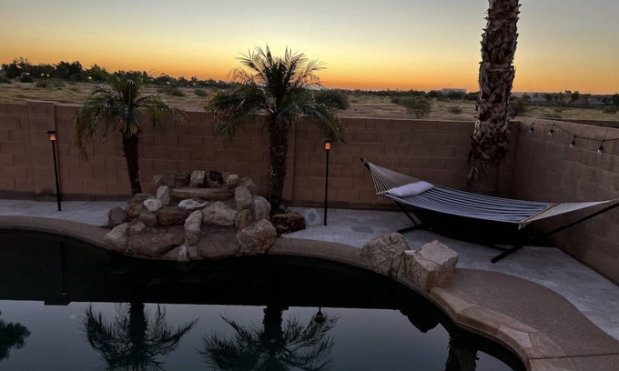 Surprise Farms Casa | Perfect Desert oasis
