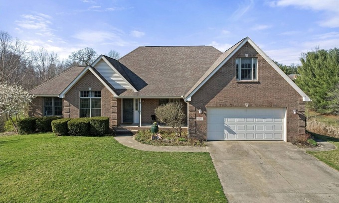 Columbus Casa | Perfect eclipse views for the entire family!