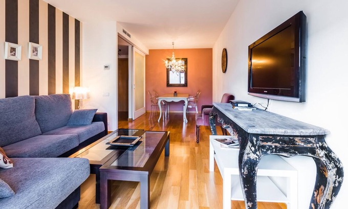 Provencals del Poblenou Apartamento | Apartamento perfecto para vacaciones familiares, con estacionamiento, piscina, cerca de la playa y del centro de la ciudad