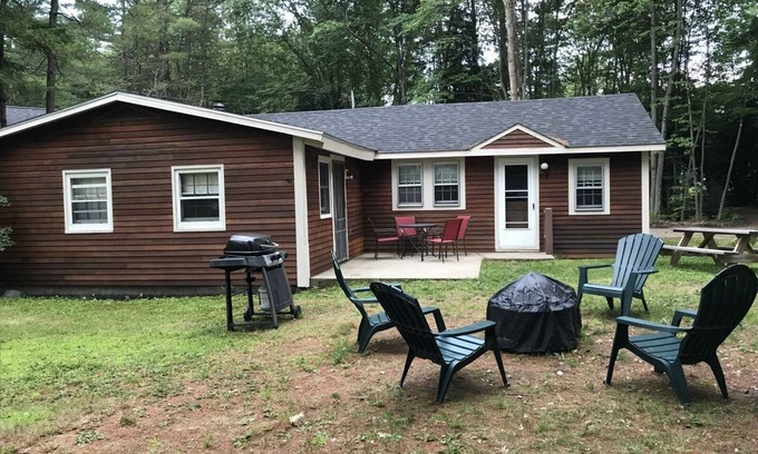 Ashland Cabaña | Perfect Family Vacation Cottage en Squam - Hermosa playa privada de arena