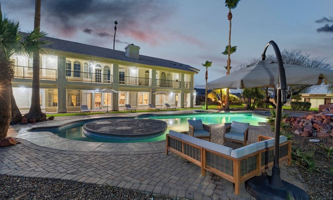 Litchfield Park Casa | Perfect Getaway: Spacious 3- Bed, 2 bath Oasis in Litchfield Park Awaits!
