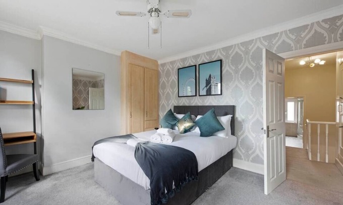 Northumberland Park Casa | Perfect Home for Spurs Fans! Peaceful Garden