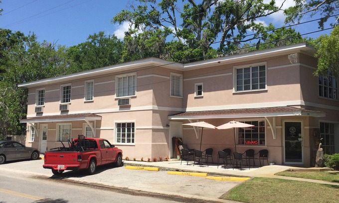 Uptown Apartamento | Perfecto en el centro histórico de Beaufort + Descuentos y bicicletas. Excelentes comentarios, (A +)!