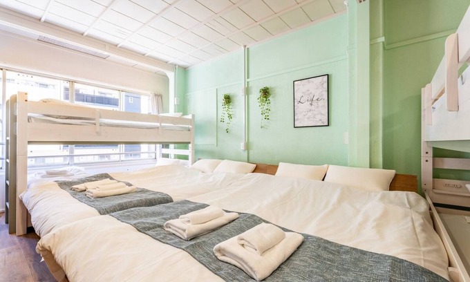 Dotonbori Apartamento | Perfect location for sightseeing Maximum 8 people 9 minutes walk from Nihonbashi StationMB4 - Matsuyamachi Building 4F / Osaka Ōsaka