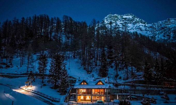 Paquier Chalet De Esquí | Perfect location with amazing views close to ski slopes