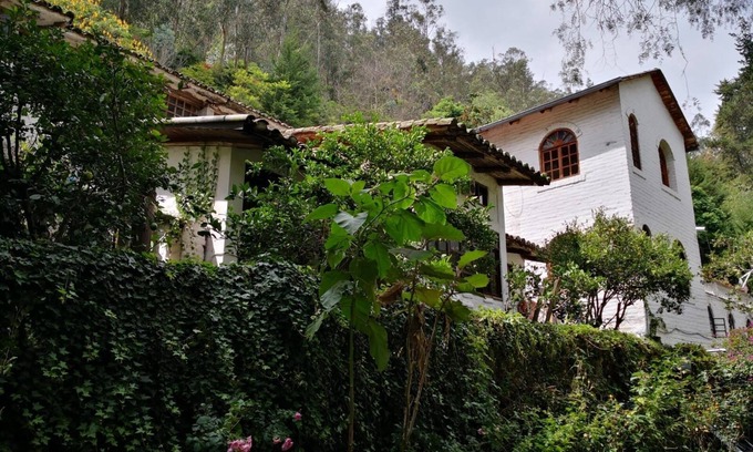 Guapulo Casa | Casa Perfect Nature en las afueras de Quito a solo 5 min de Cumbaya