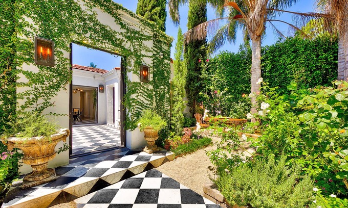 Melrose Casa | Perfect Oasis for You and Your Family!