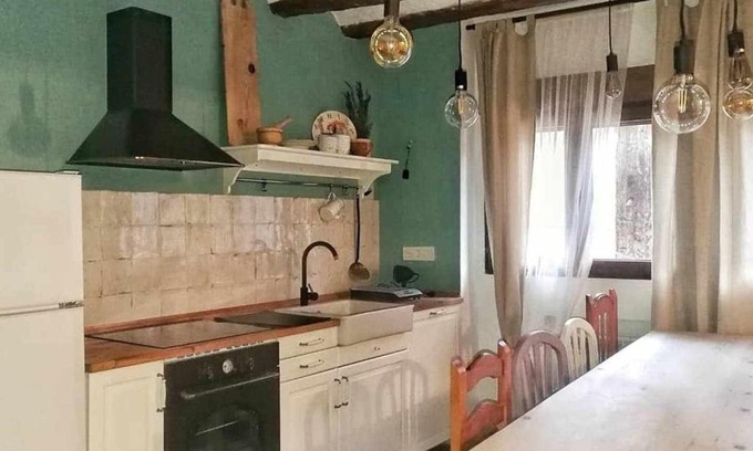 Munebrega Casa | PERIQUiNA CASA RURAL CON ENCANTO