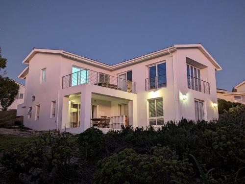 Pearly Beach Casa | Perlemoen street 16