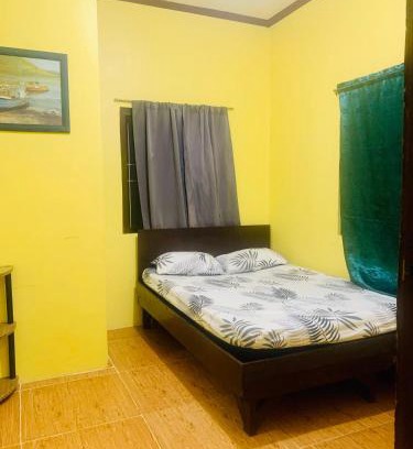 Rizal Province Casa | Perlies Inn Balcony House
