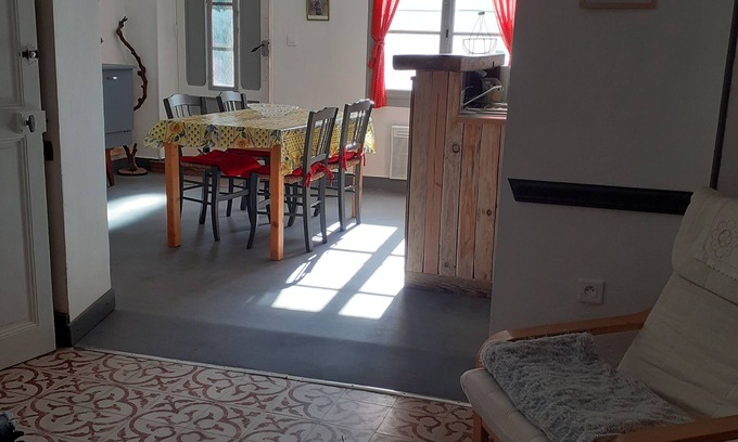 Pernes-les-Fontaines Apartamento | PERNES PROVENCE AUTHENTIQUE