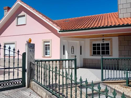 Melgaco Casa | PESO RIVER HOUSE