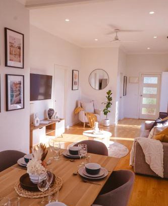 Lakes Entrance Casa | Pet & Boat friendly! Lhorizon - Rhyme of the Sea