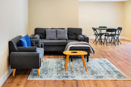 Foothill Farms Casa | Pet & Family-Friendly 4BR Grill & Chill