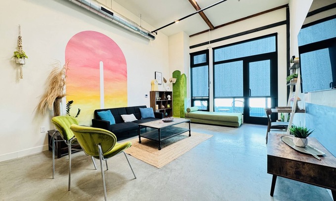 Santa Ana Apartamento | ⁂Pet Friendly⁂10min-Airport⁂AC⁂Gym⁂2Bed